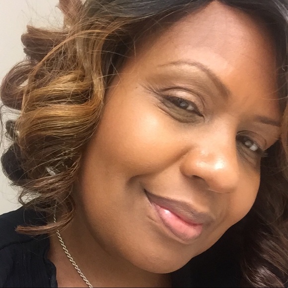 Meet your Posher, Marvena - Picture 1 of 1